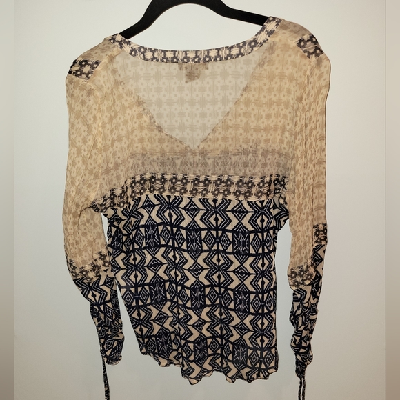 Lucky Brand Aztec Print top - Picture 2 of 3